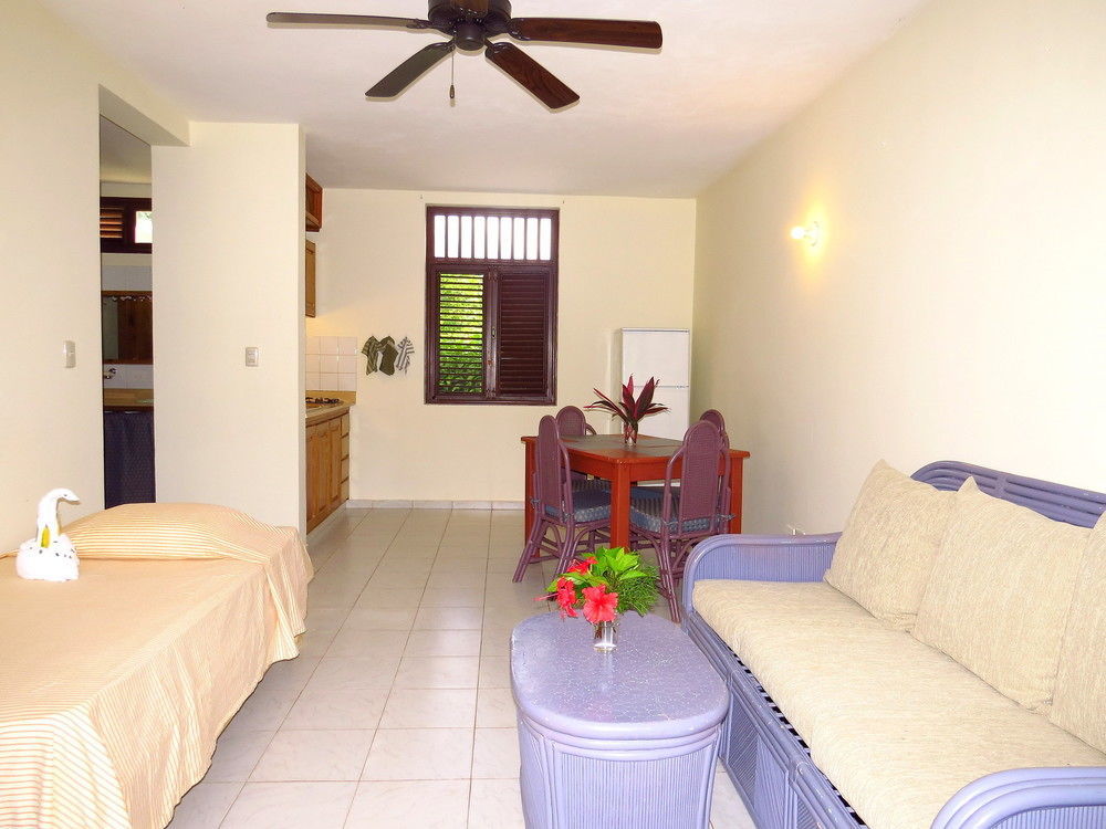 El Pelicano Apart-Hotel Las Galeras Eksteriør billede