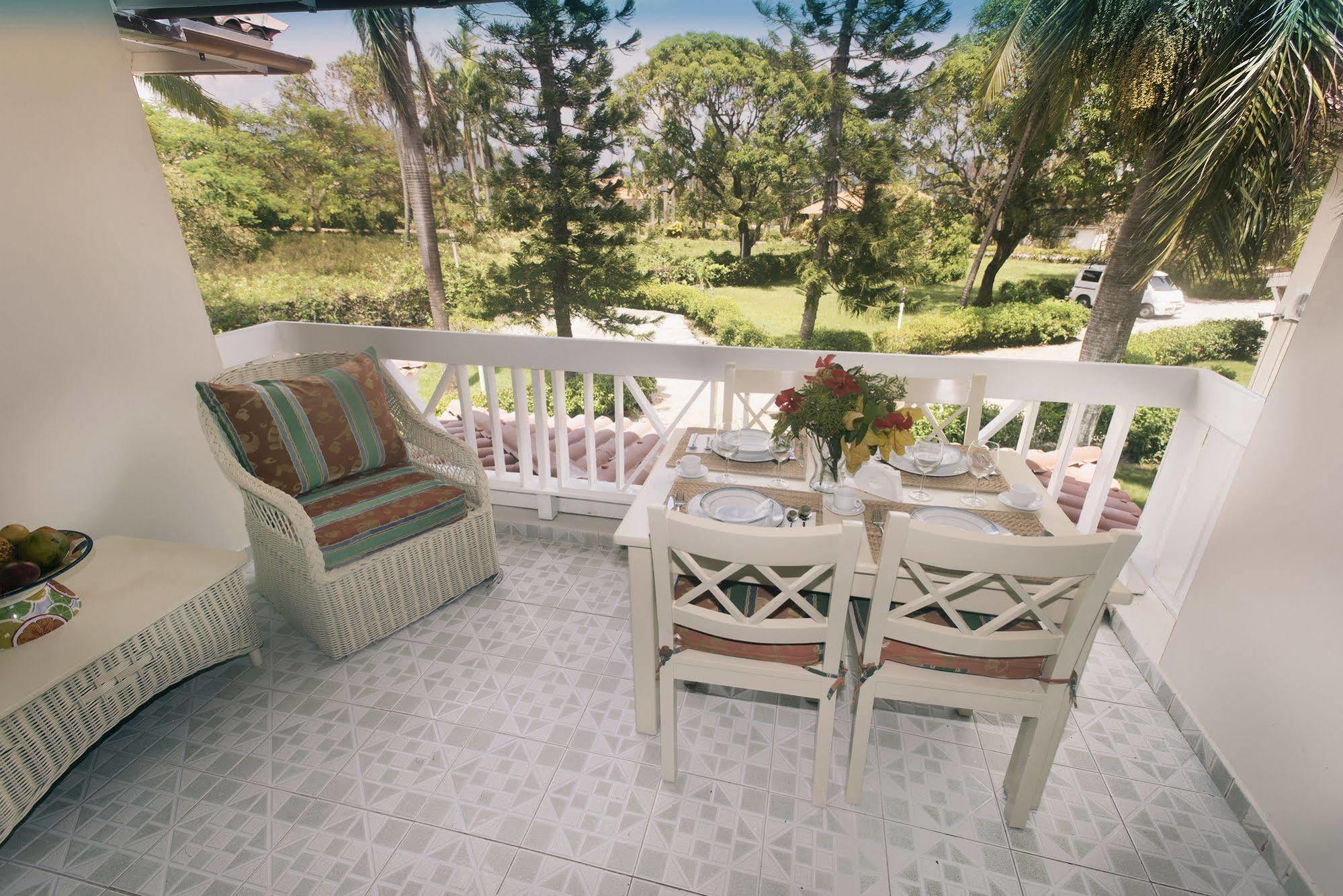 El Pelicano Apart-Hotel Las Galeras Eksteriør billede