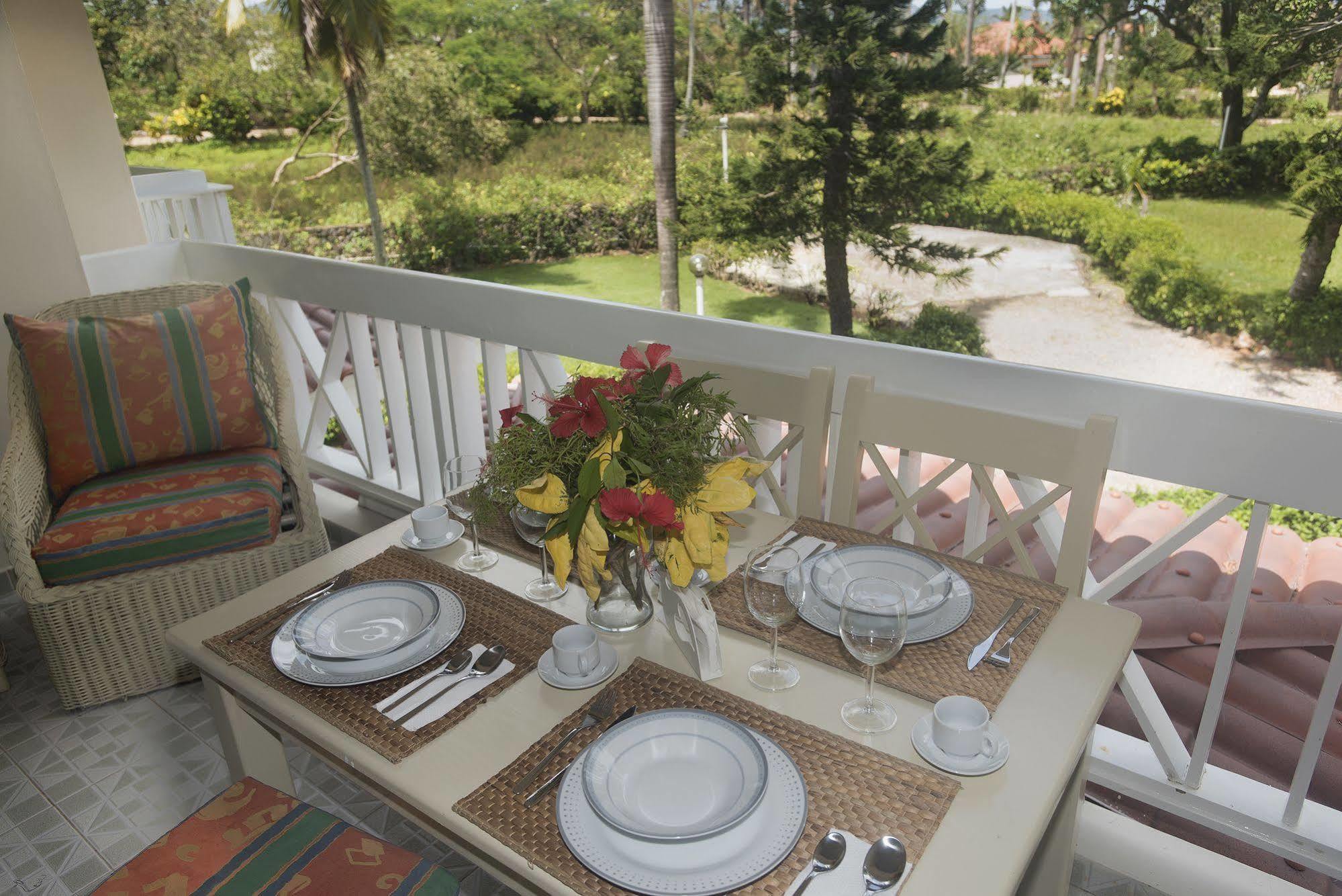 El Pelicano Apart-Hotel Las Galeras Eksteriør billede